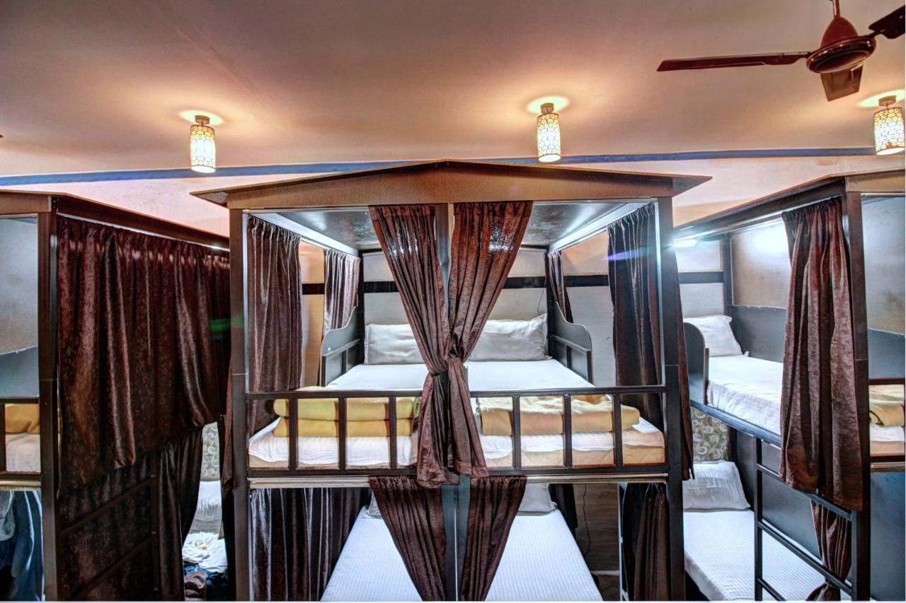 Sunshine Backpackers, Airport Hostel Mumbai Exterior photo